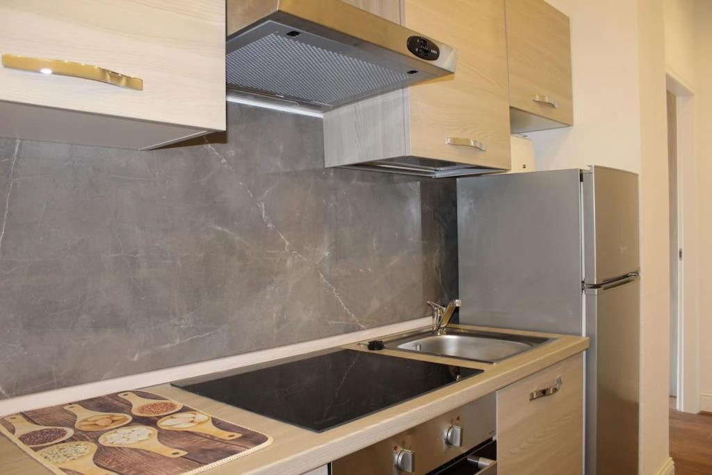 Art Apartment Stazione B Φλωρεντία Εξωτερικό φωτογραφία