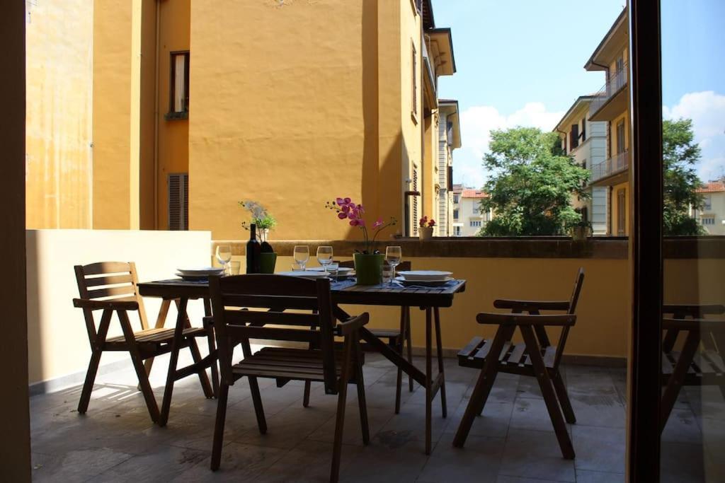 Art Apartment Stazione B Φλωρεντία Εξωτερικό φωτογραφία